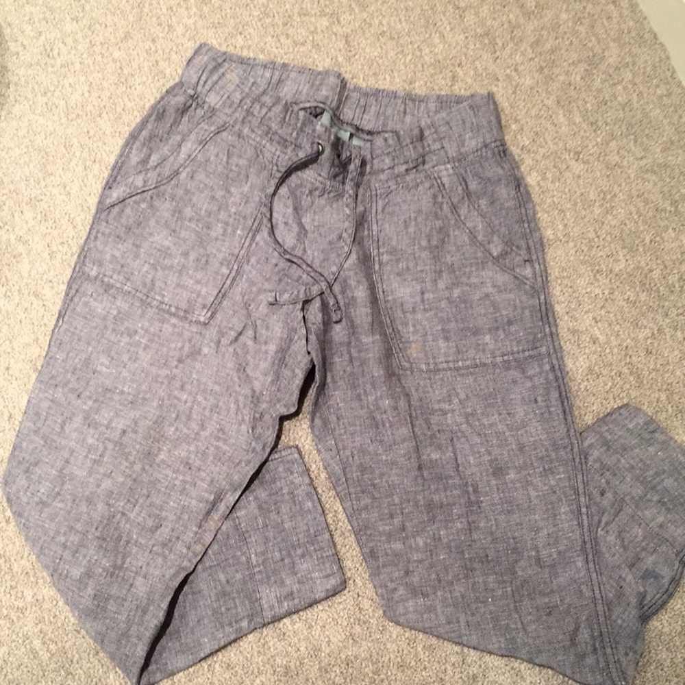 Athleta Cropped Pants